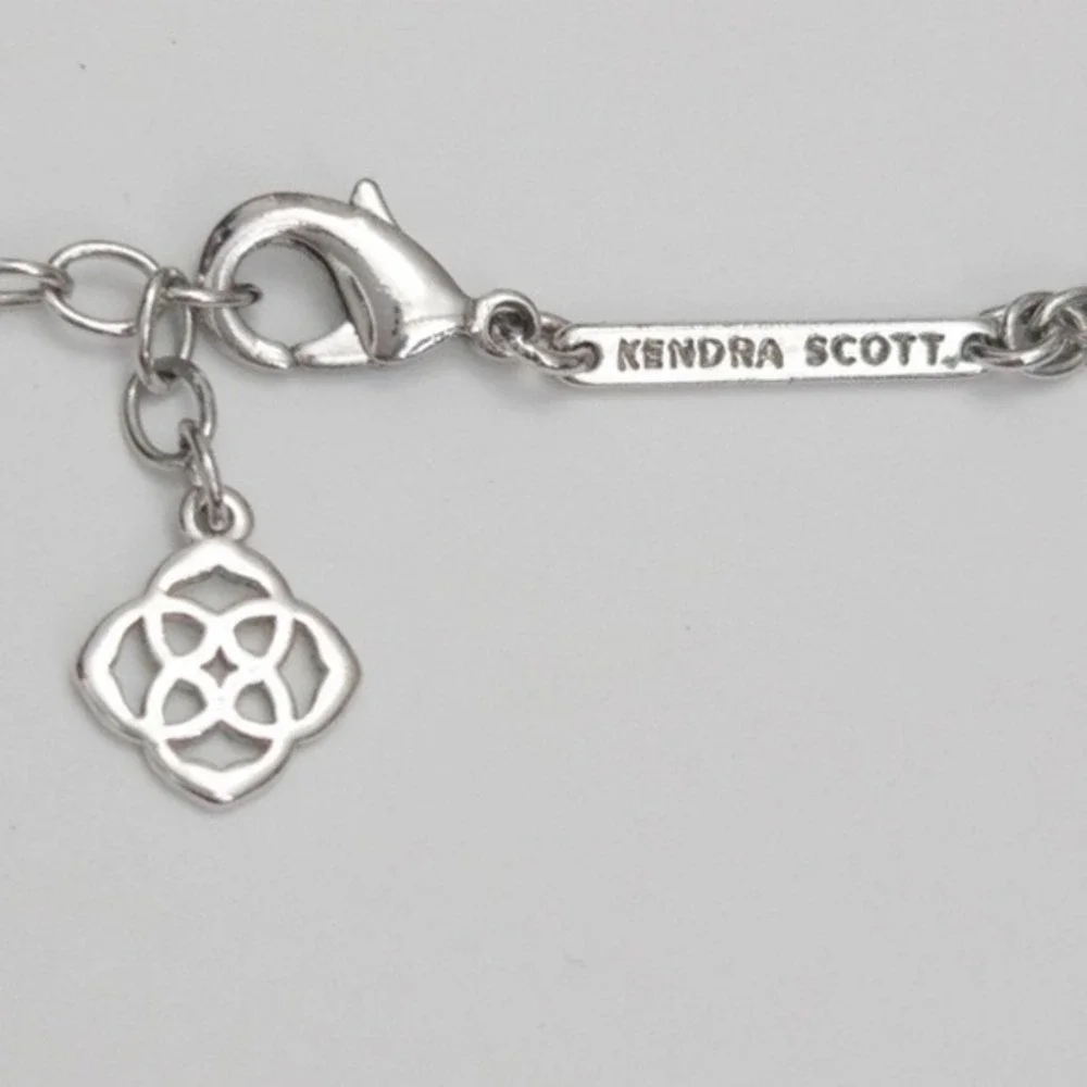 NWOT Kendra Scott White Marble Stone & Silver Tassel‎ Rayne 32